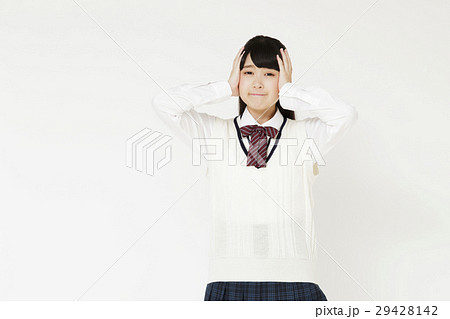 塾　勉強　教育　予備校　授業　女性　学習　受験勉強　高校生　学習塾　学校 29428142