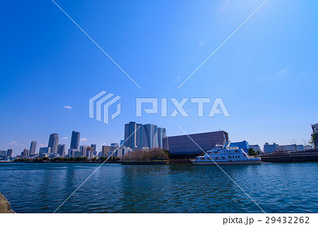 浜離宮側からみた隅田川対岸の勝鬨 29432262