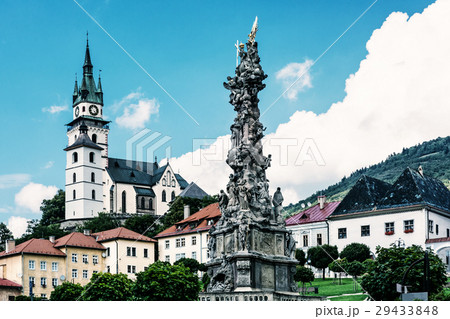 Saint Catherine's church and Plague column, filter 29433848