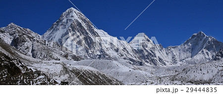 Majestic mount Pumori Majestic mount Pumori 29444835