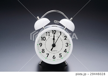 目覚まし時計 12時 目覚まし時計 12時 29446028