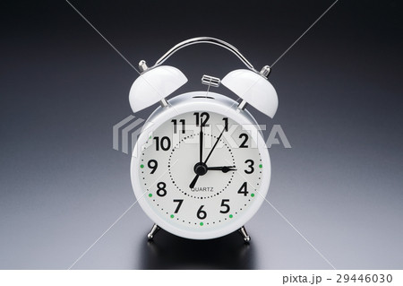 目覚まし時計 3時 目覚まし時計 3時 29446030
