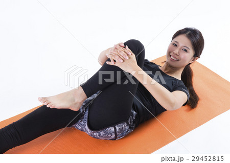 スポーツウェアを着た女性 29452815