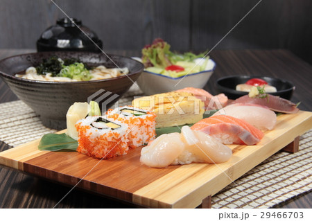 sushi sushi 29466703