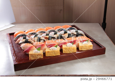 sushi sushi 29466771