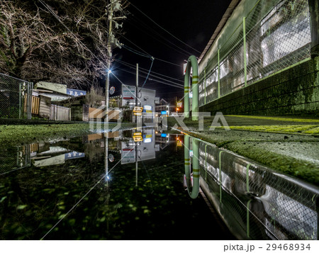 水たまりの向こう側(水たまりふれくしょん) 水たまりの向こう側(水たまりふれくしょん) 29468934