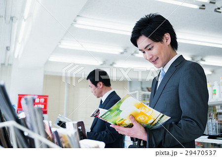 コンビニ（立ち読み） 29470537