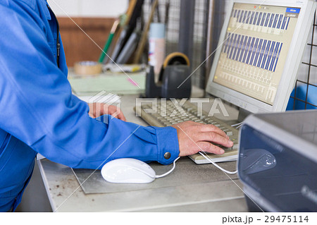 物流 倉庫 スタッフ 29475114