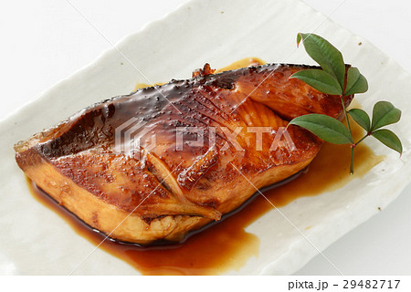 ぶりの照り焼き 29482717