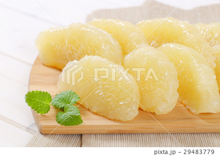 peeled pomelo segments 29483779