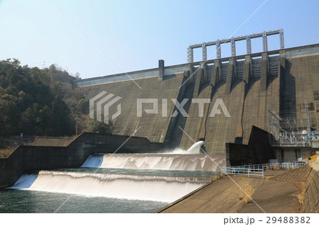 高知県本山町・土佐町　早明浦ダム 29488382