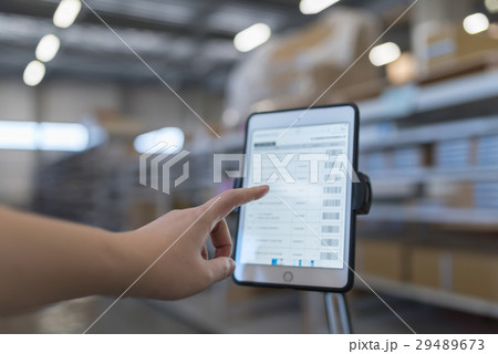 ピックアップ作業 29489673