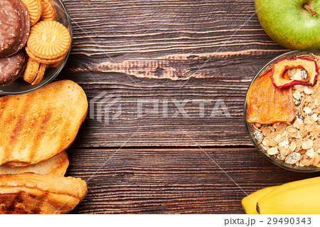 Bread, banana and muesli. 29490343