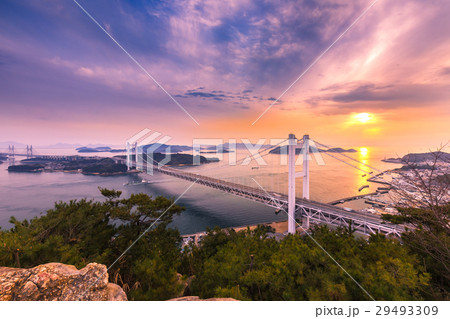 瀬戸大橋の夕景 29493309