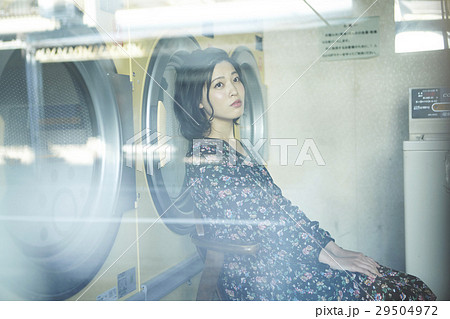 コインランドリー 待ち時間 女性 コインランドリー 待ち時間 女性 29504972