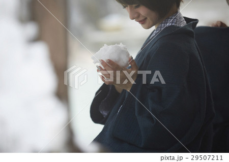 女子旅 雪景色の温泉 女子旅 雪景色の温泉 29507211