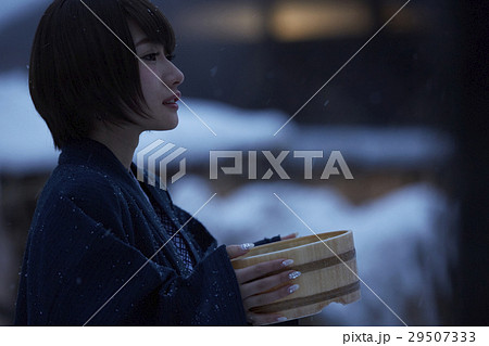 女子旅 雪景色の温泉 女子旅 雪景色の温泉 29507333