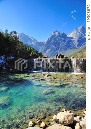 Blue Moon Valley 29508670