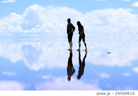 ウユニ塩湖 29509619