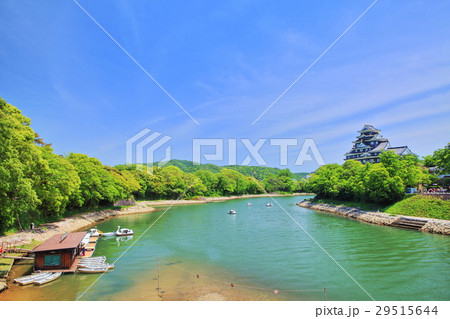 旭川と新緑の岡山城 旭川と新緑の岡山城 29515644