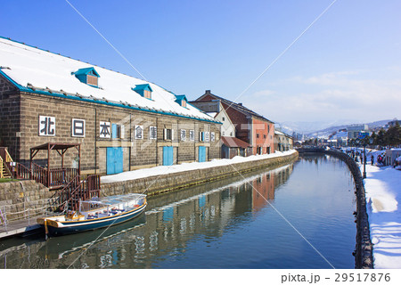 小樽運河  ガス灯  冬 29517876