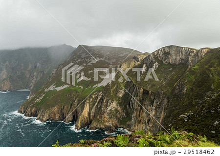 cliffs  29518462