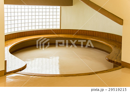 学校の休憩コーナー フローリングの床 学校の休憩コーナー フローリングの床 29519215