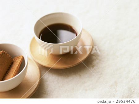 コーヒーとビスケット コーヒーとビスケット 29524476