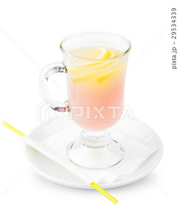 cocktail with slices lemon 29534339