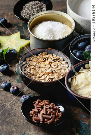 Yogurt smoothie bowl Yogurt smoothie bowl 29536144