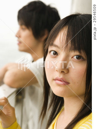 若い女性 29546509