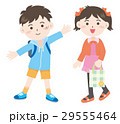 小学生くらいの男の子と女の子 29555464