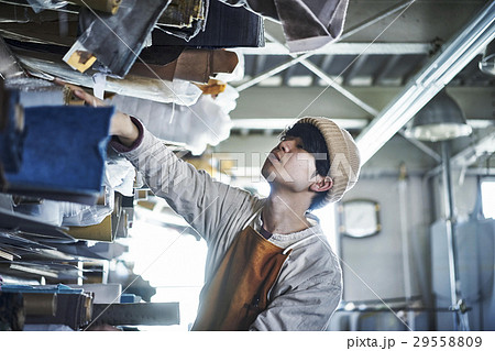 家具職人　イメージ 29558809