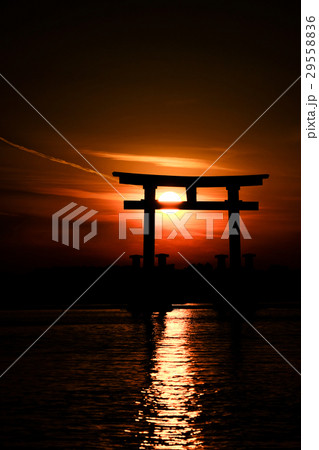 浜名湖　弁天島の夕刻 29558836