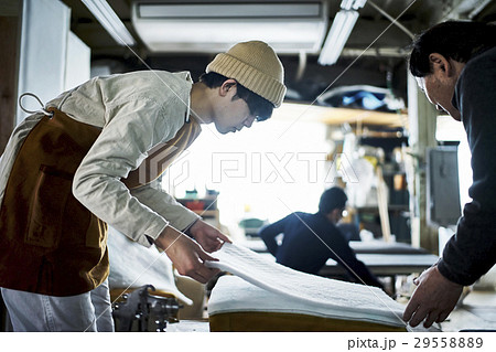 家具職人　師弟イメージ 29558889