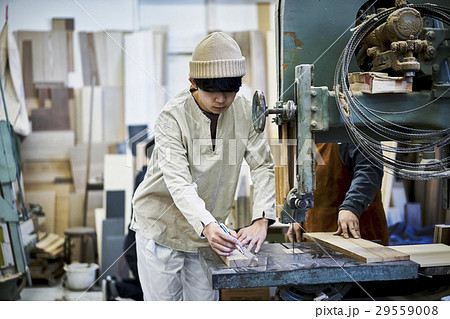 家具職人　師弟イメージ 29559008