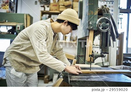 家具職人　イメージ 29559020