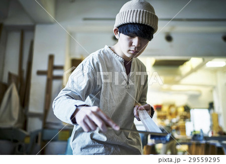 家具職人　師弟イメージ 29559295