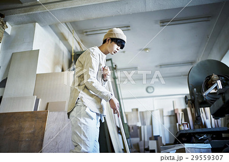 家具職人 見習いイメージ 家具職人 見習いイメージ 29559307