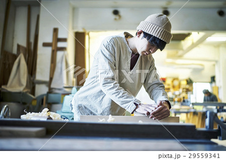 家具職人　イメージ 29559341