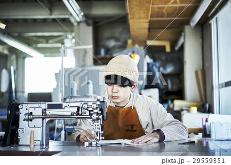 家具職人　イメージ 29559351