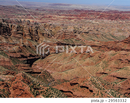 張掖・平山湖大峡谷風景区 / Pingshanhu Canyon, Zhangye, China 張掖・平山湖大峡谷風景区 / Pingshanhu Canyon, Zhangye, China 29563332