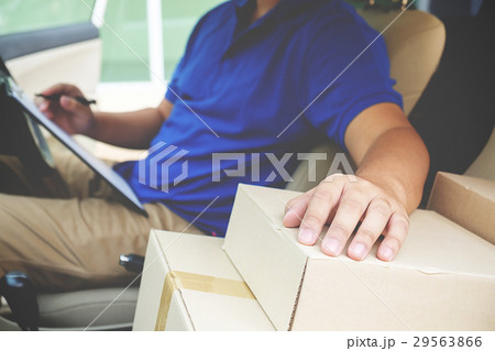 Delivery driver  29563866