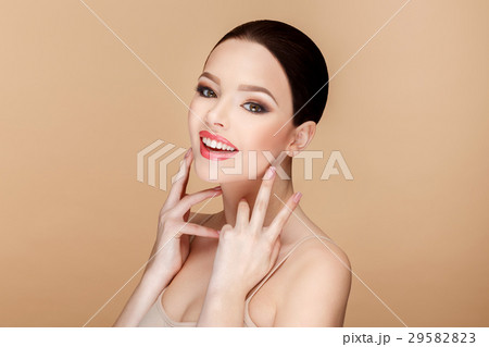 Beautiful Woman with Clean Fresh Skin Beautiful Woman with Clean Fresh Skin 29582823