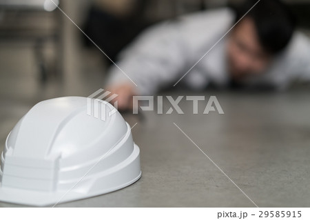 アクシデント／事故 29585915