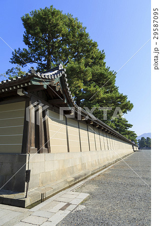 京都御所・築地塀 29587095