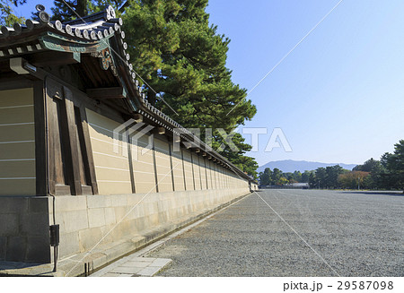 京都御所・築地塀 29587098