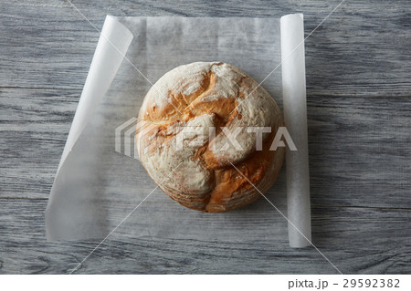 Fresh loaf of bread Fresh loaf of bread 29592382