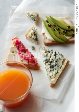 Fresh sandwiches with cheese Fresh sandwiches with cheese 29592407