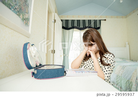 妊娠初期のセレブ女性 29595937